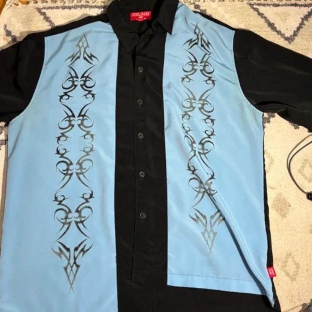 Vintage y2k 90s JNCO button skater shirt